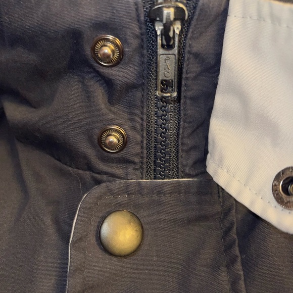 ST. John’s Bay Windbreaker - Picture 5 of 12